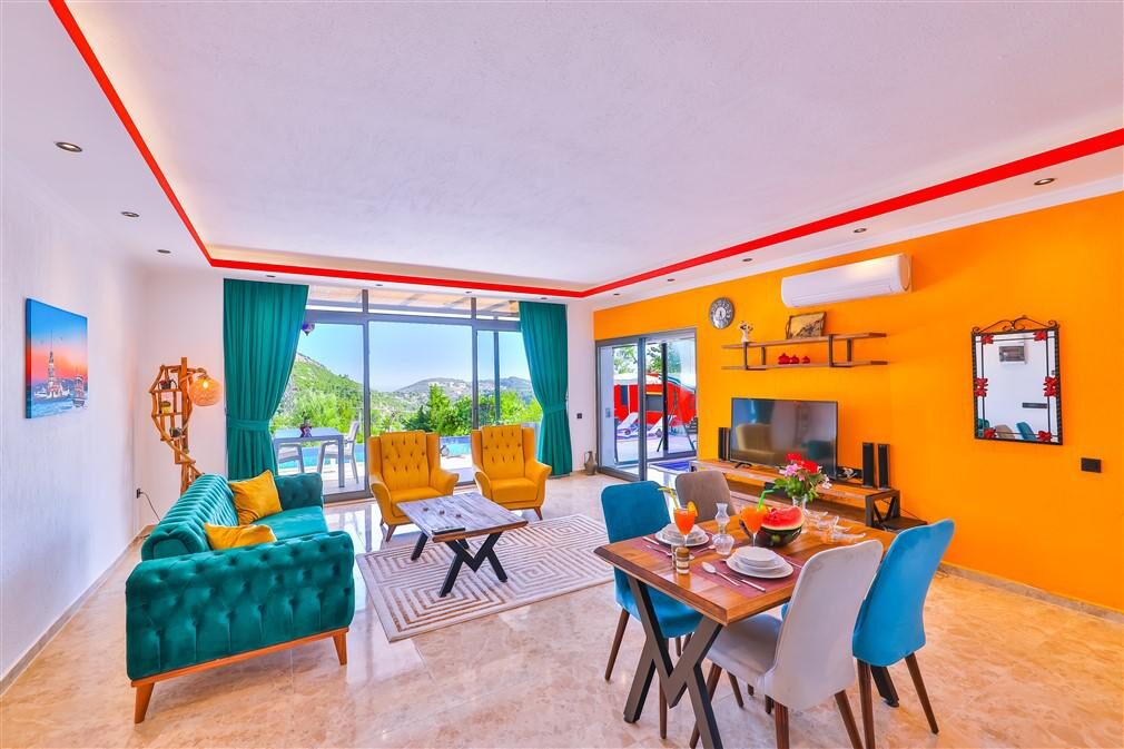 Villa Rainbow — 23