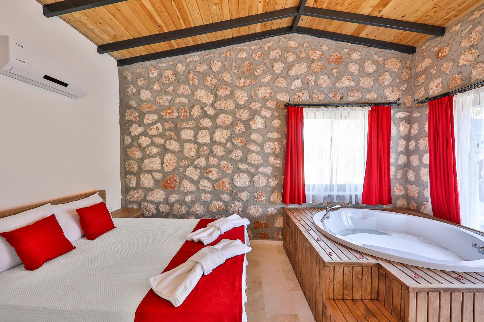 Villa Azra Naz — 18
