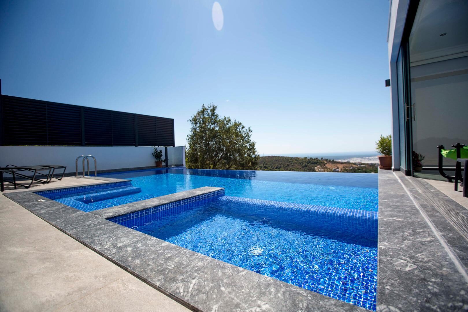 Villa Fantastik — 59