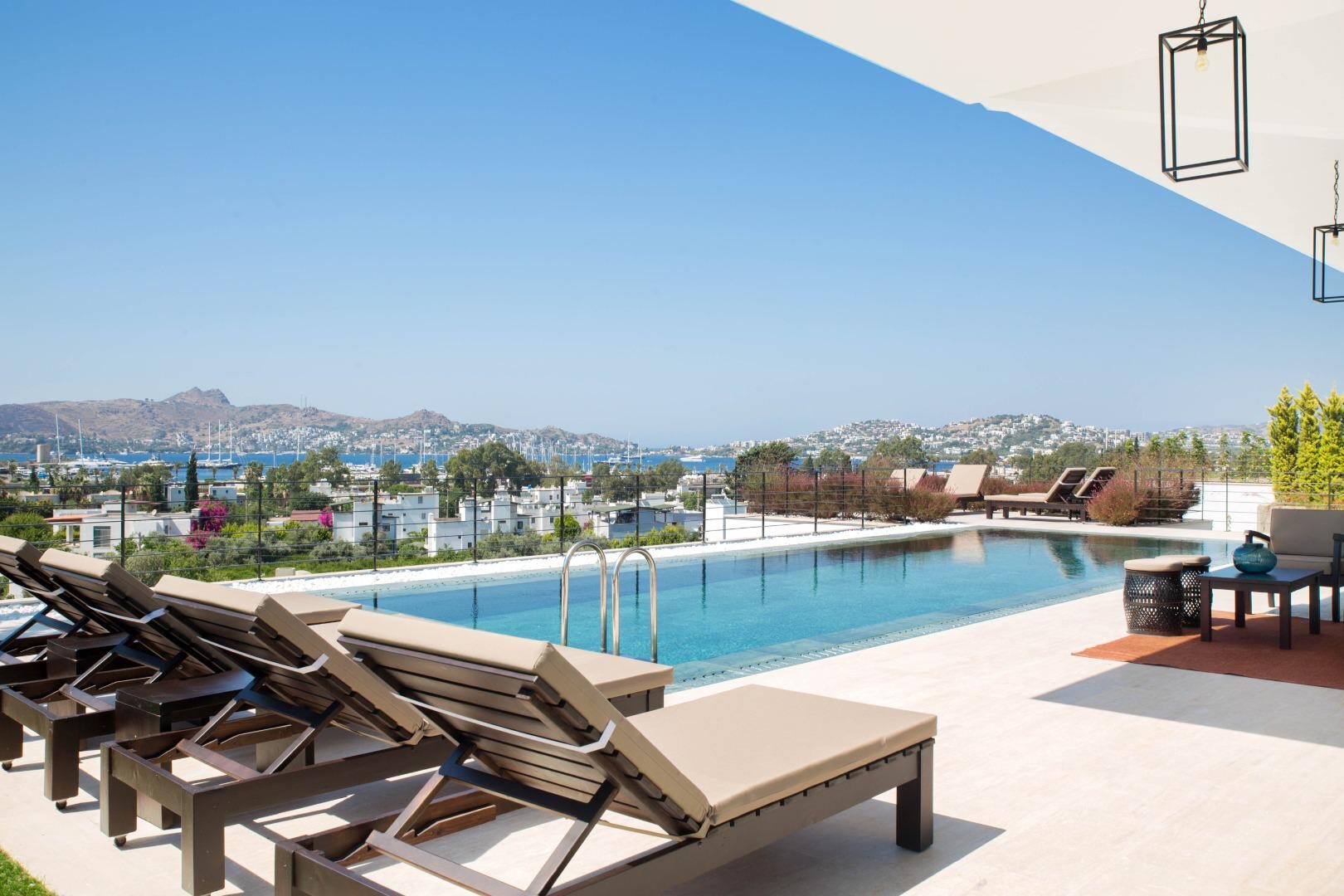 Villa Bambi 443 — 46