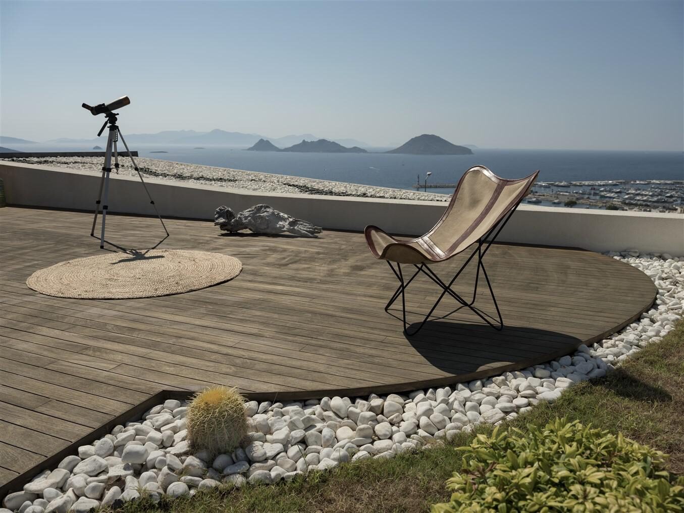 Villa Veyron 493 — 88