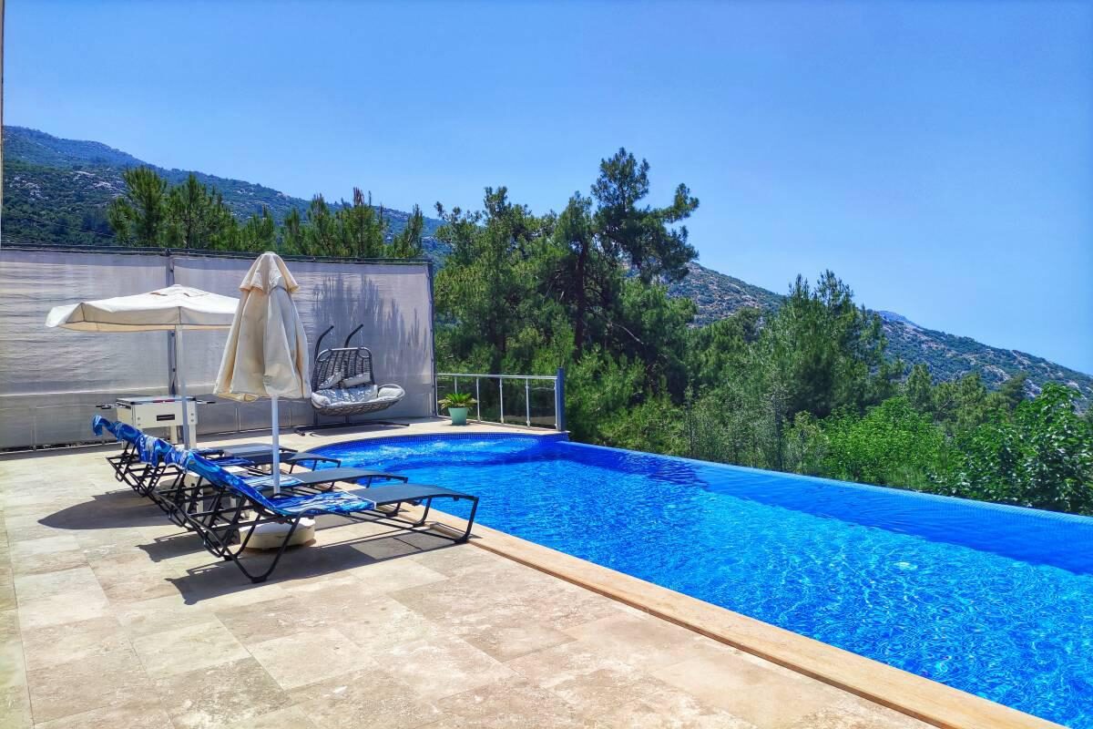 Villa Secret Swiss — 17