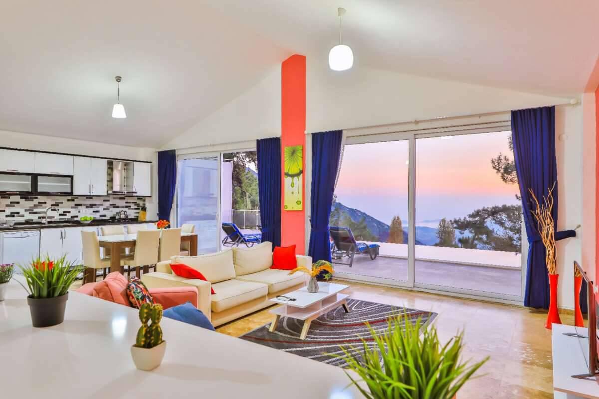 Villa Secret Swiss — 38