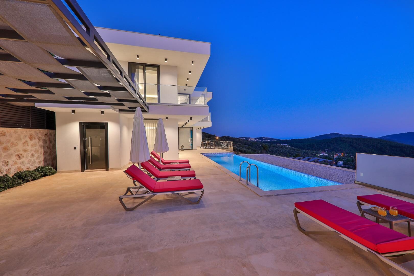 Villa Azure Duo — 7