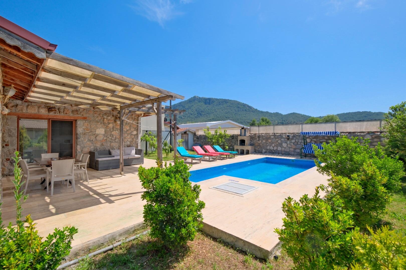 Villa Bonus — 10