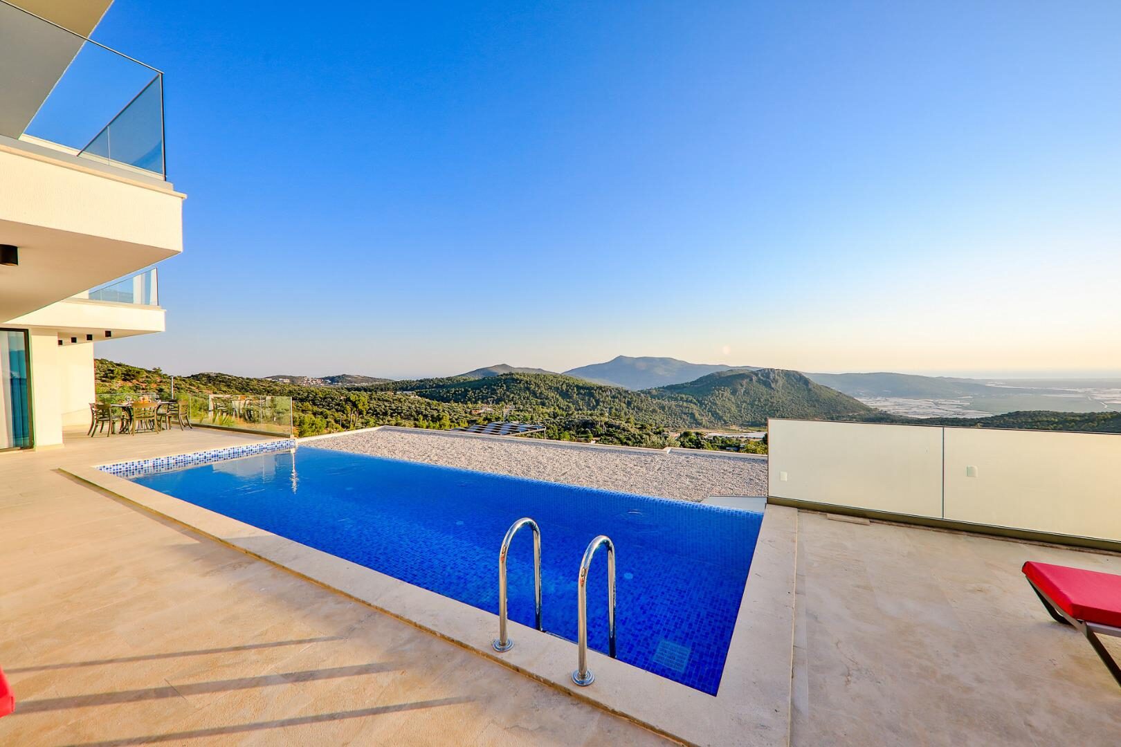 Villa Azure Duo — 10