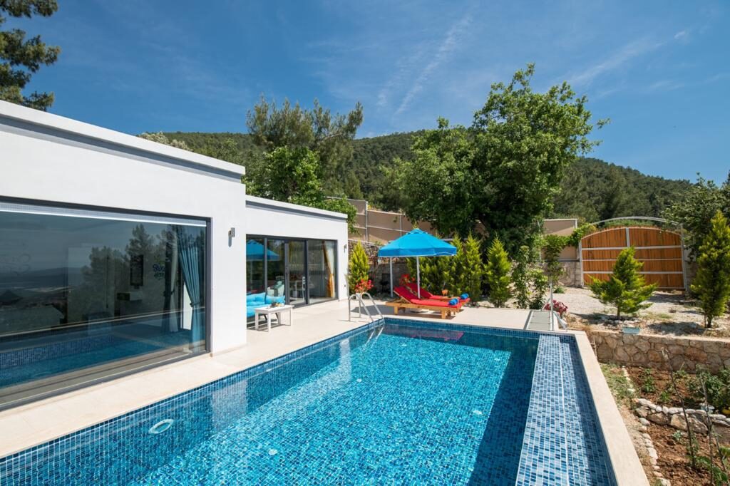 Villa Romeo — 6