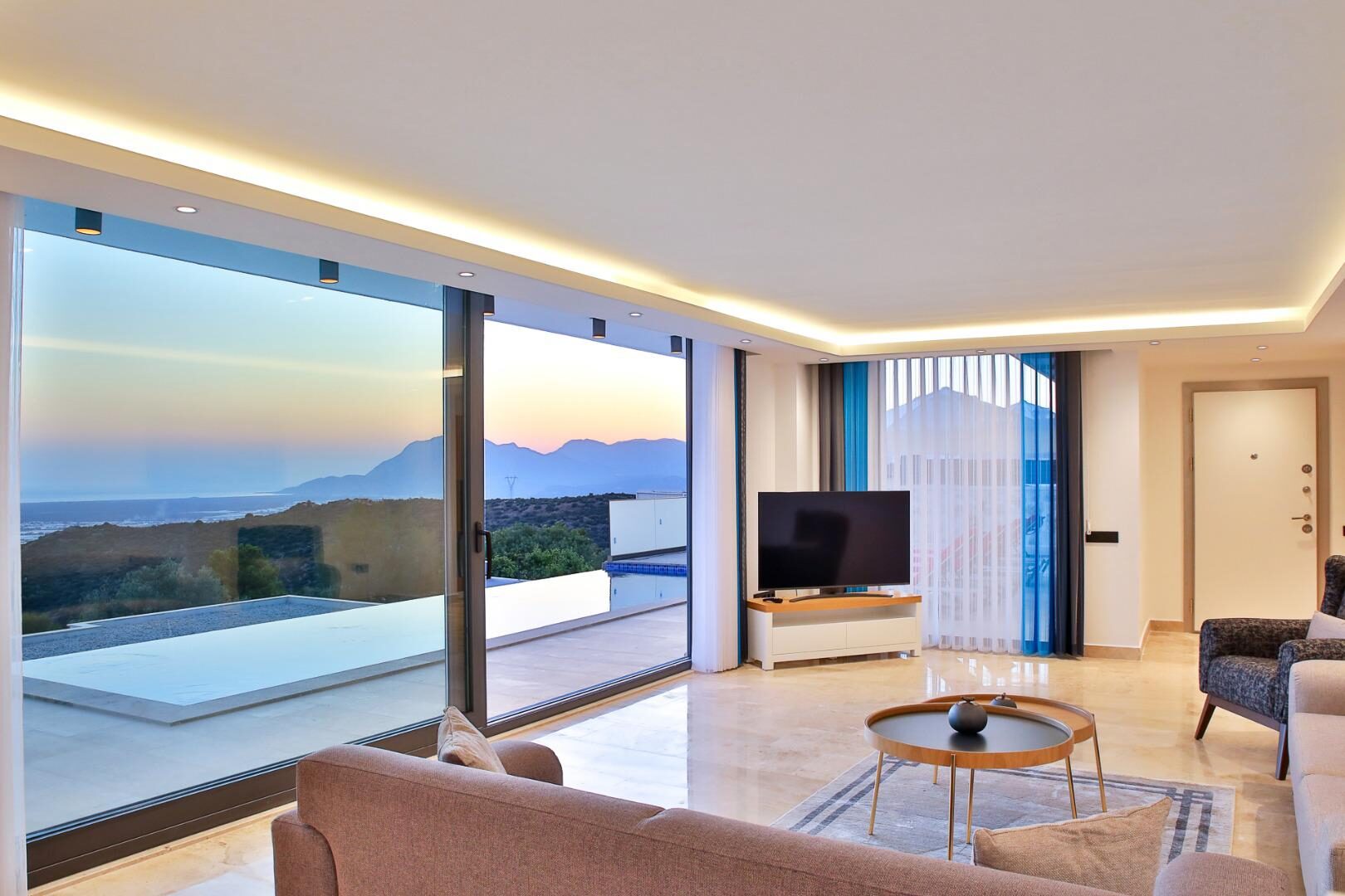 Villa Azure Duo — 32