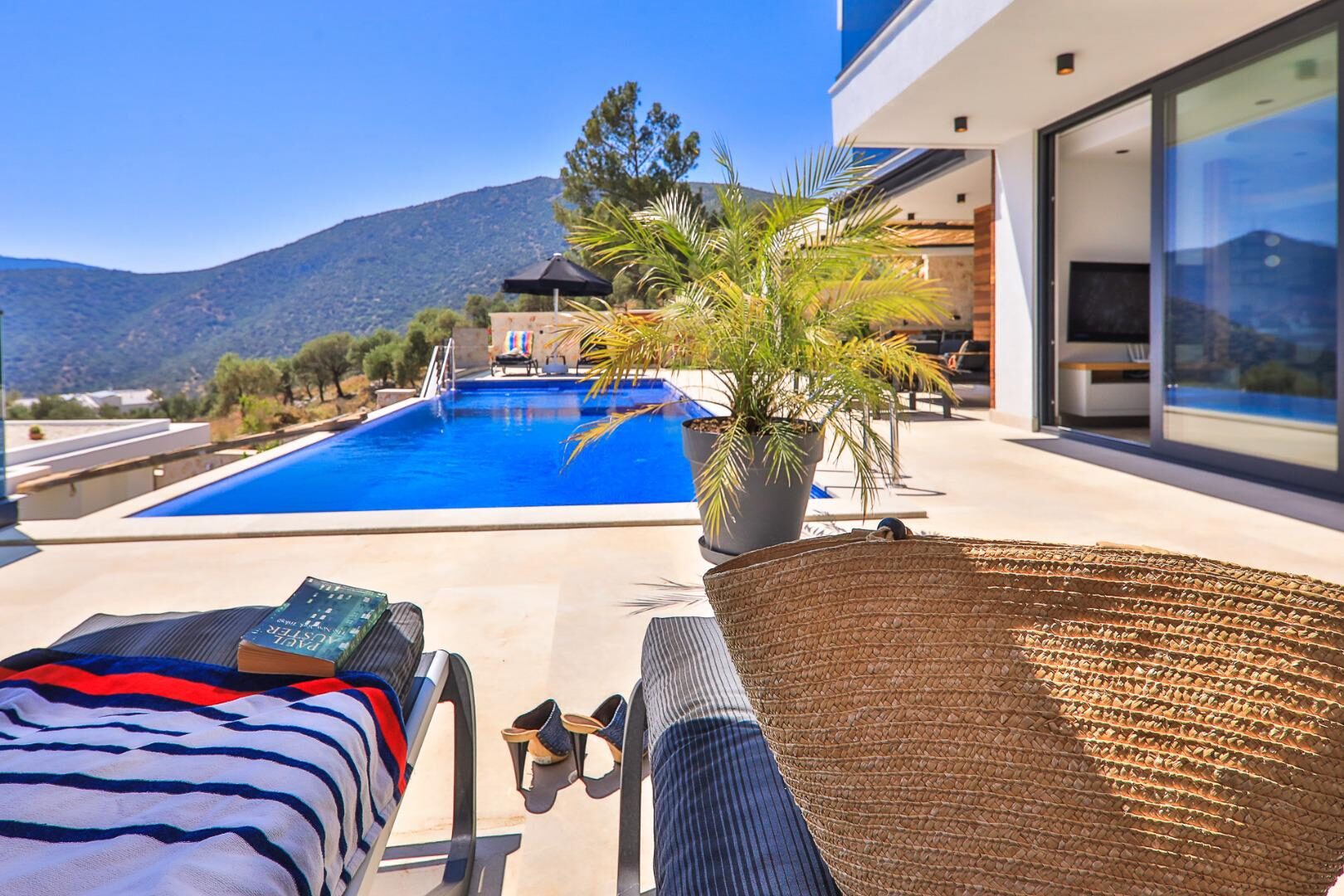 Villa Eos — 9