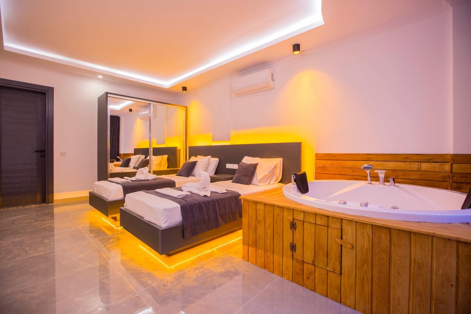 Villa Mustang — 21