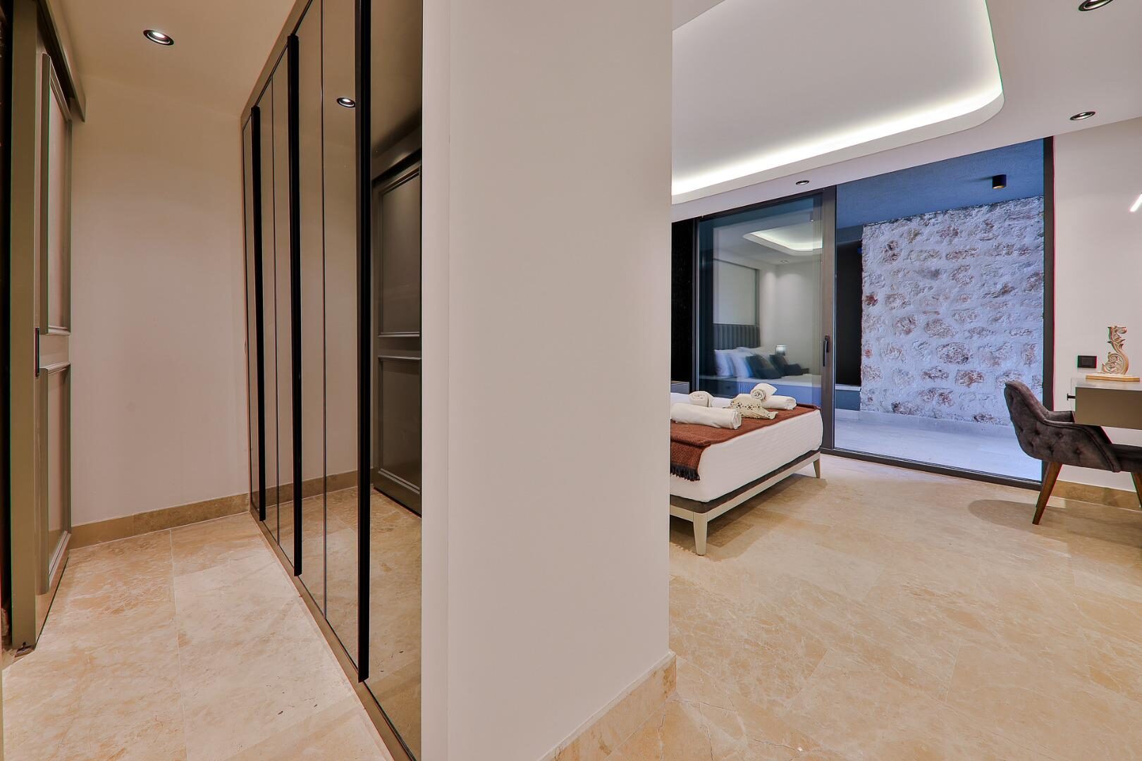 Villa Dreams — 58