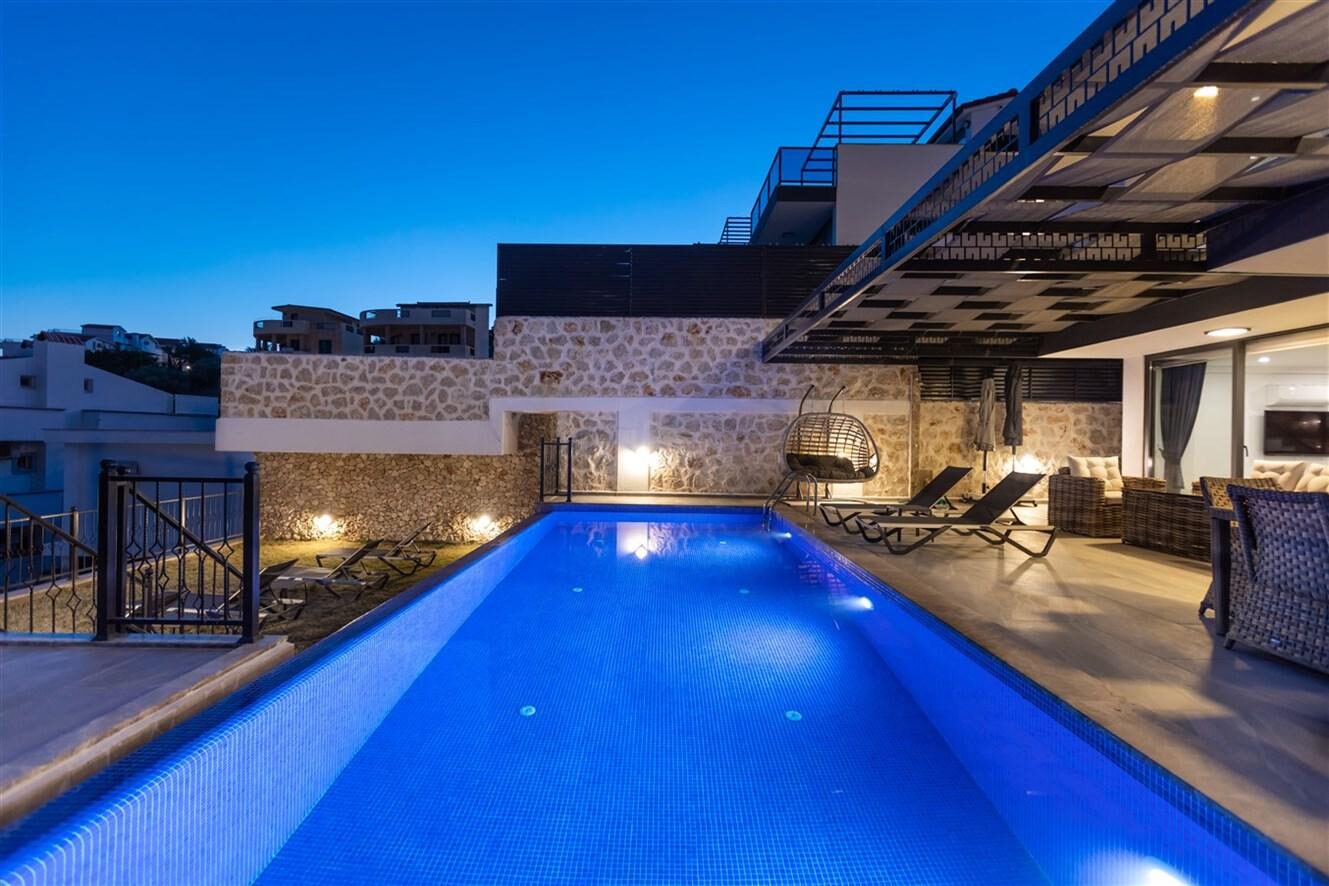 Villa Royal Hills 1 — 9