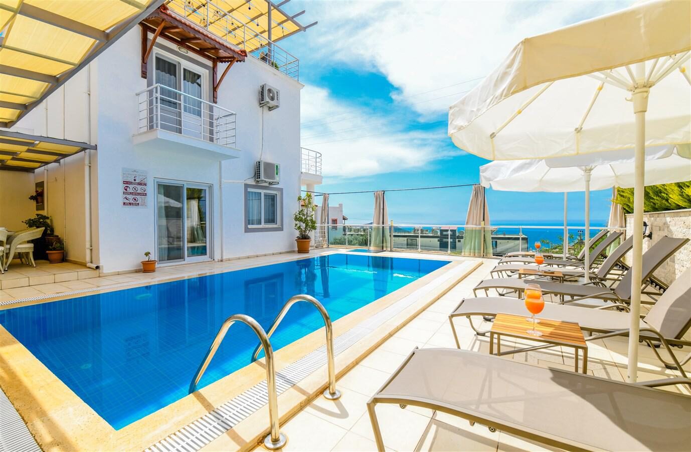 Villa Kaya