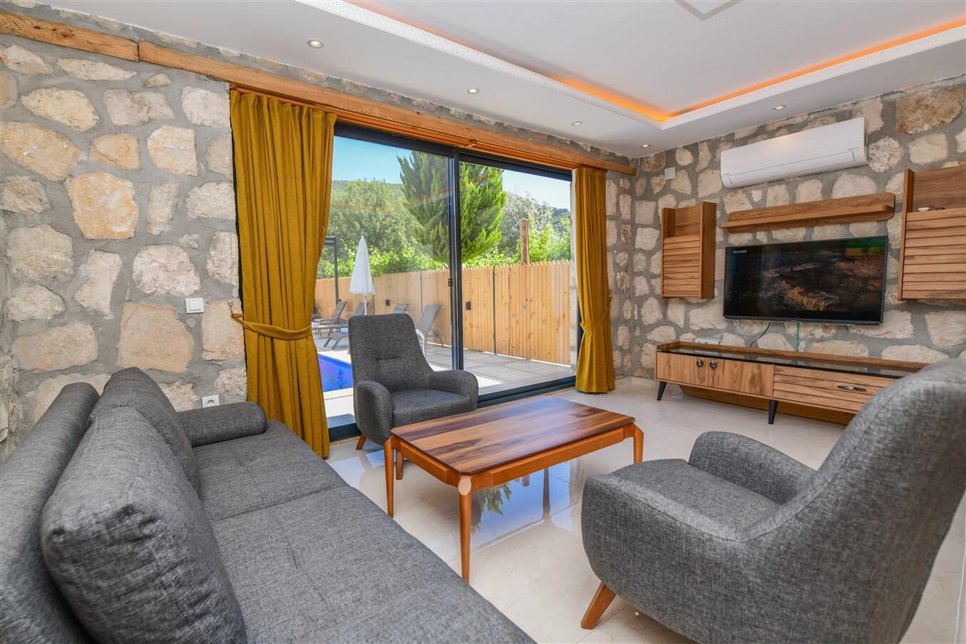 Villa Daffy — 8