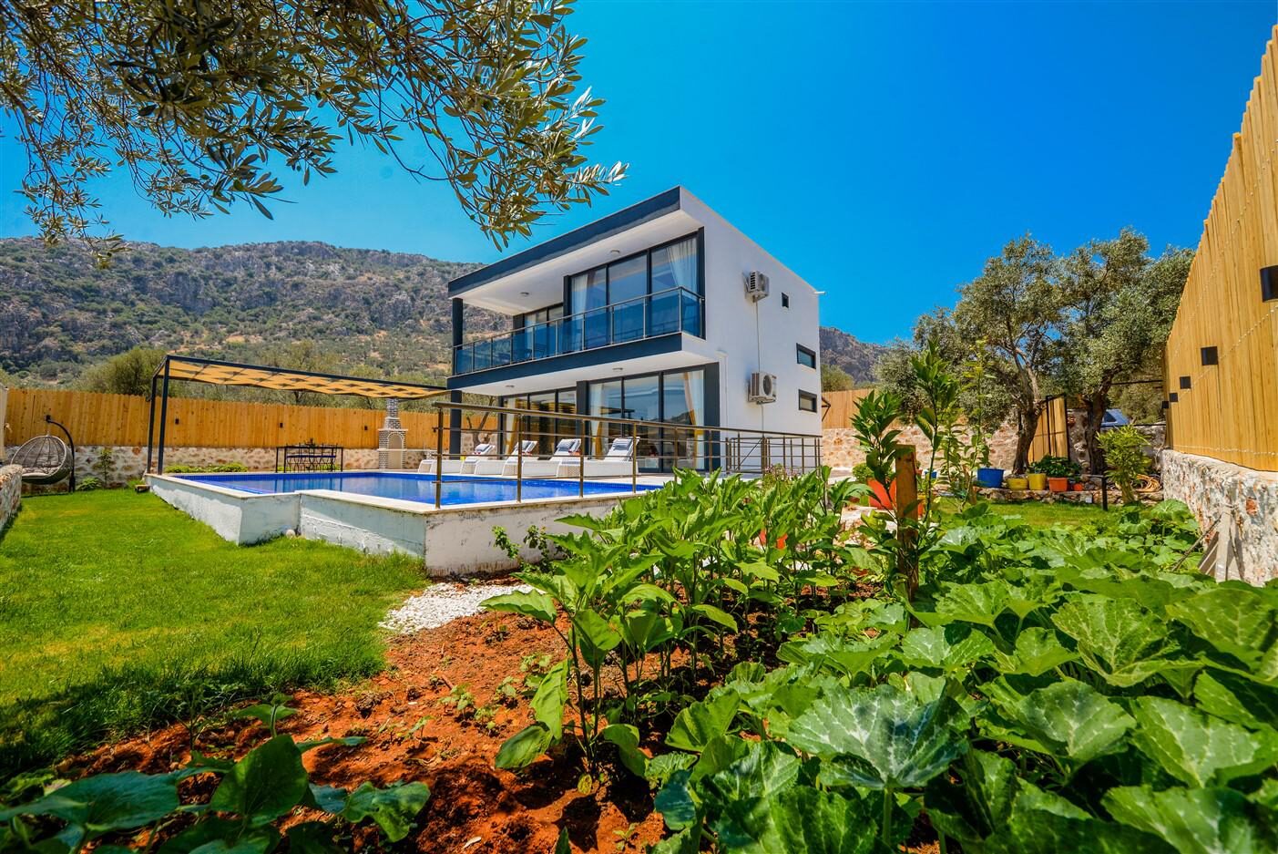 Villa Black Rose — 7