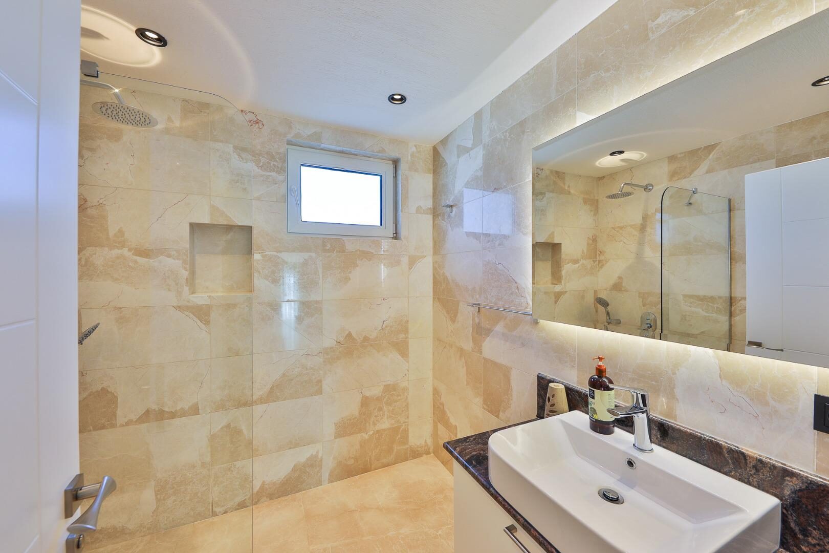 Villa Safter — 43