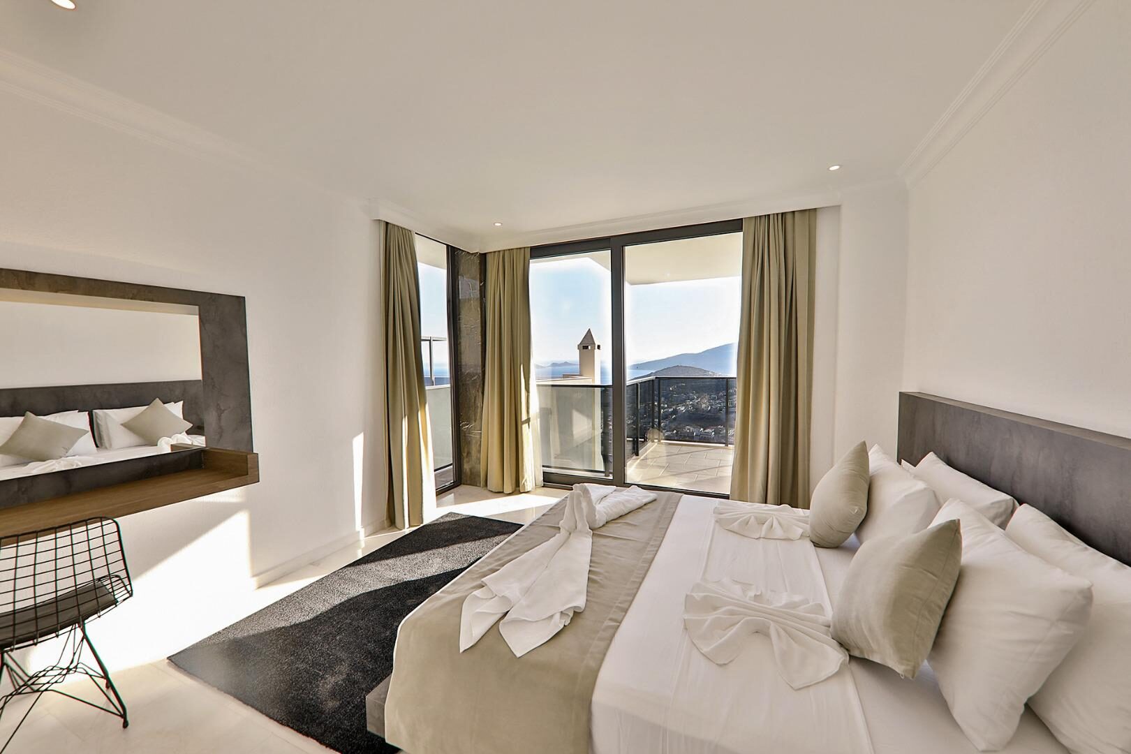 Villa Luxury — 34