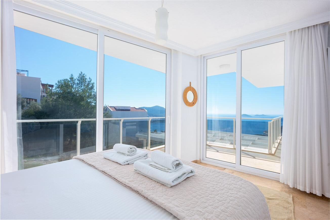 Villa Waratah — 54