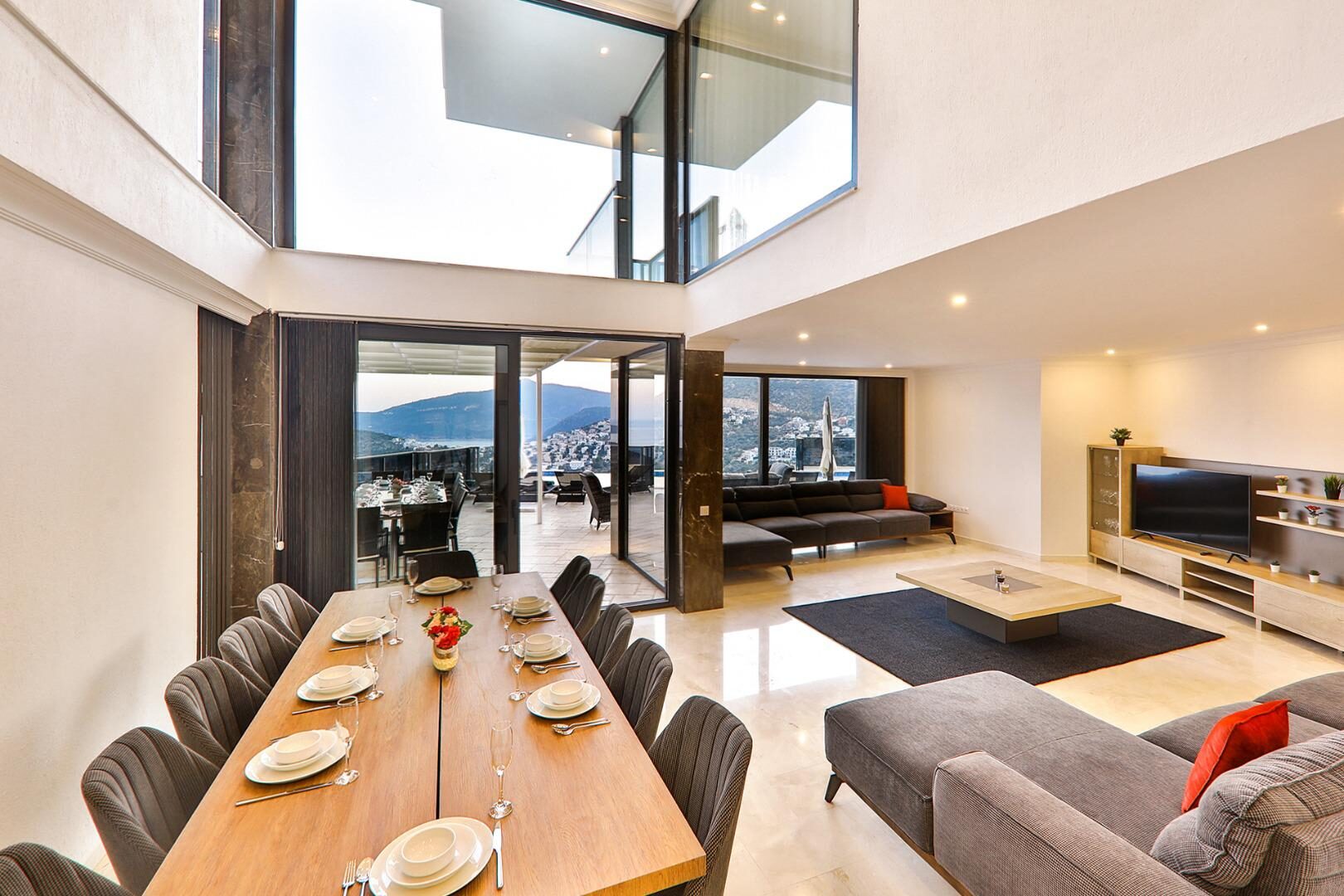 Villa Luxury — 57