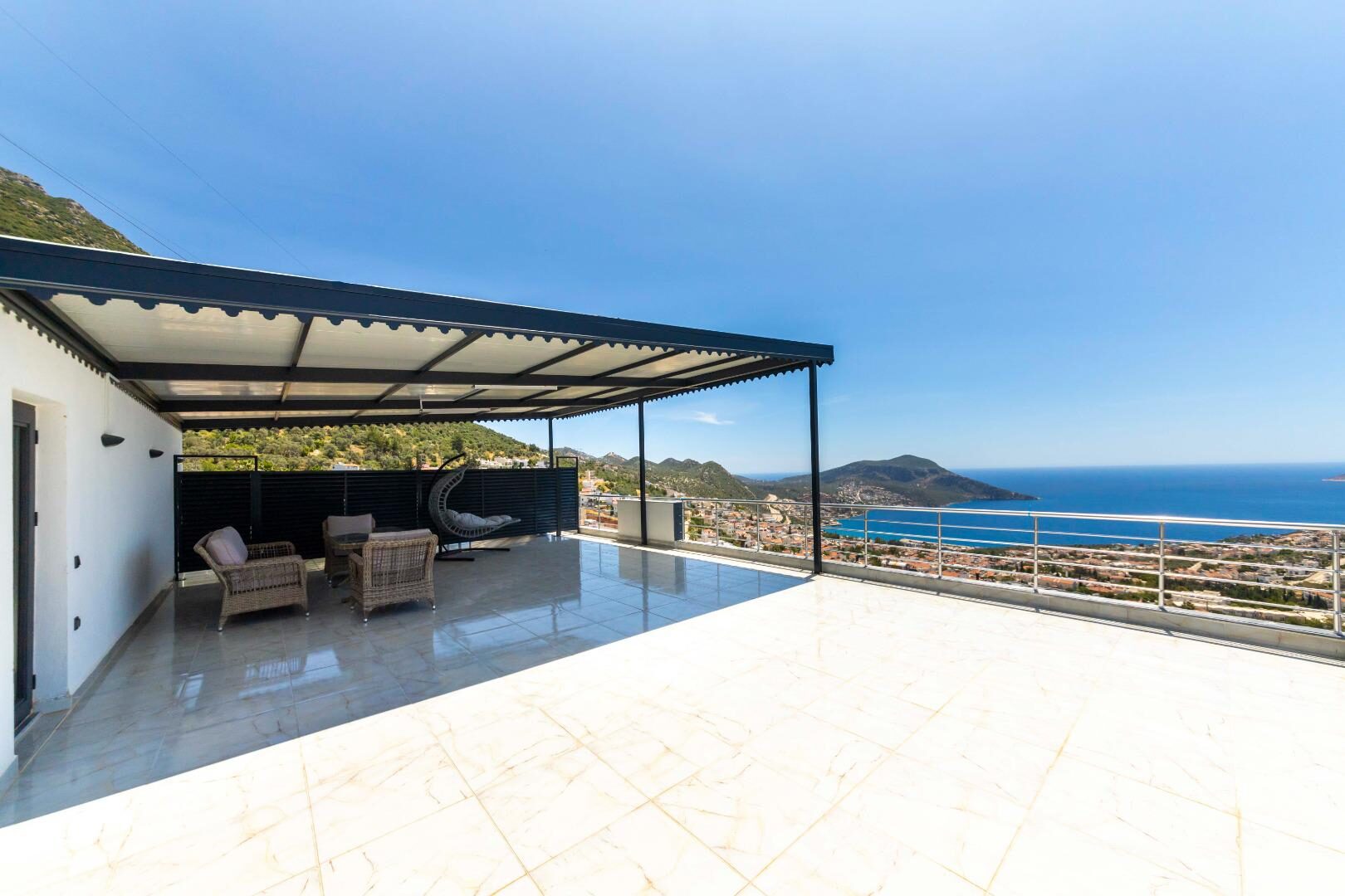 Villa Bliss — 43