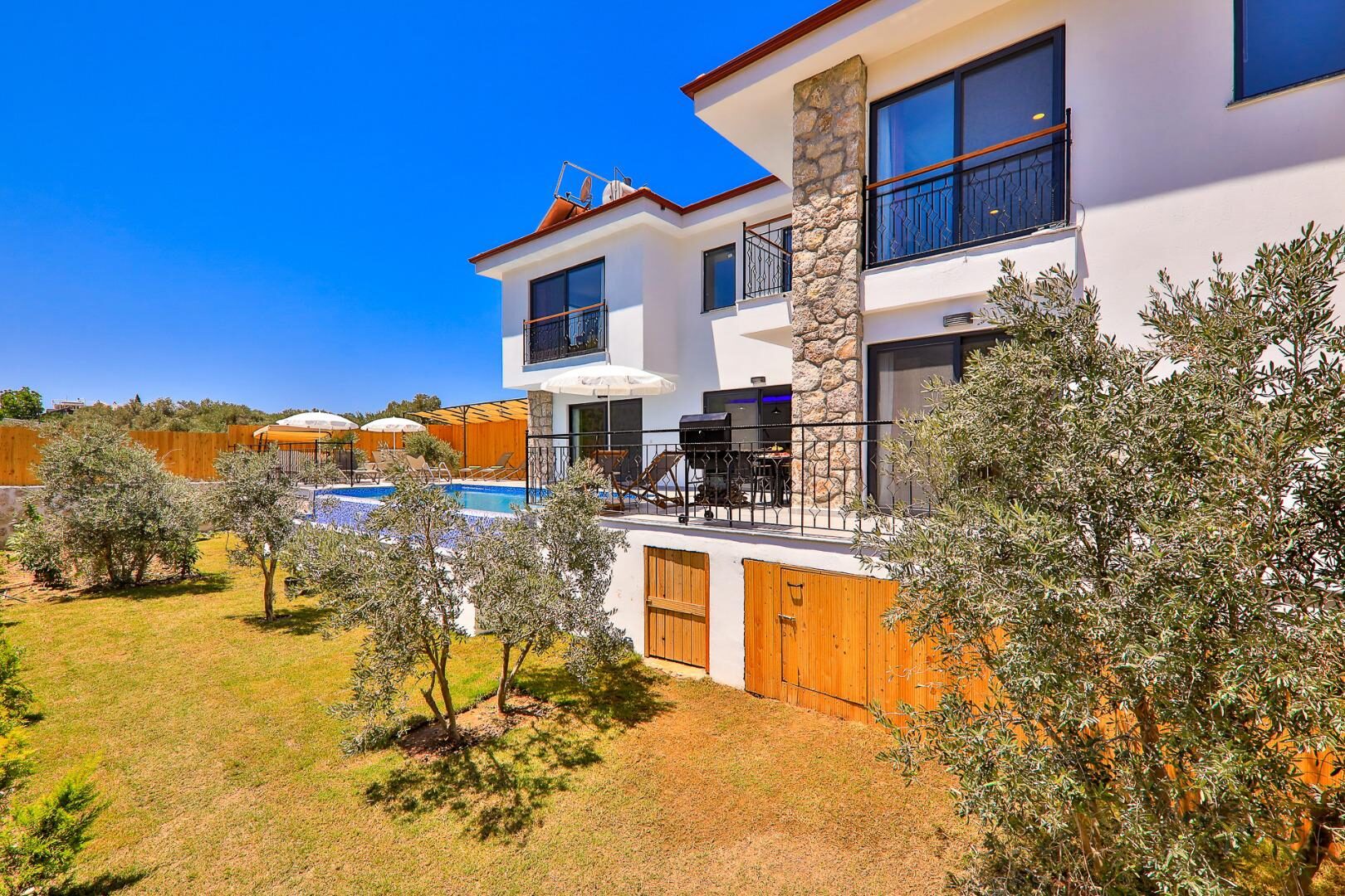 Villa Delfin Green — 4