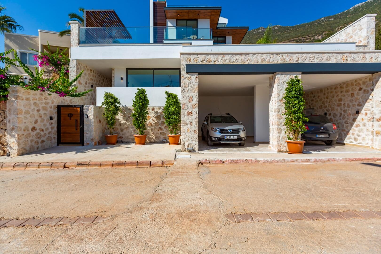 Villa Phi — 16