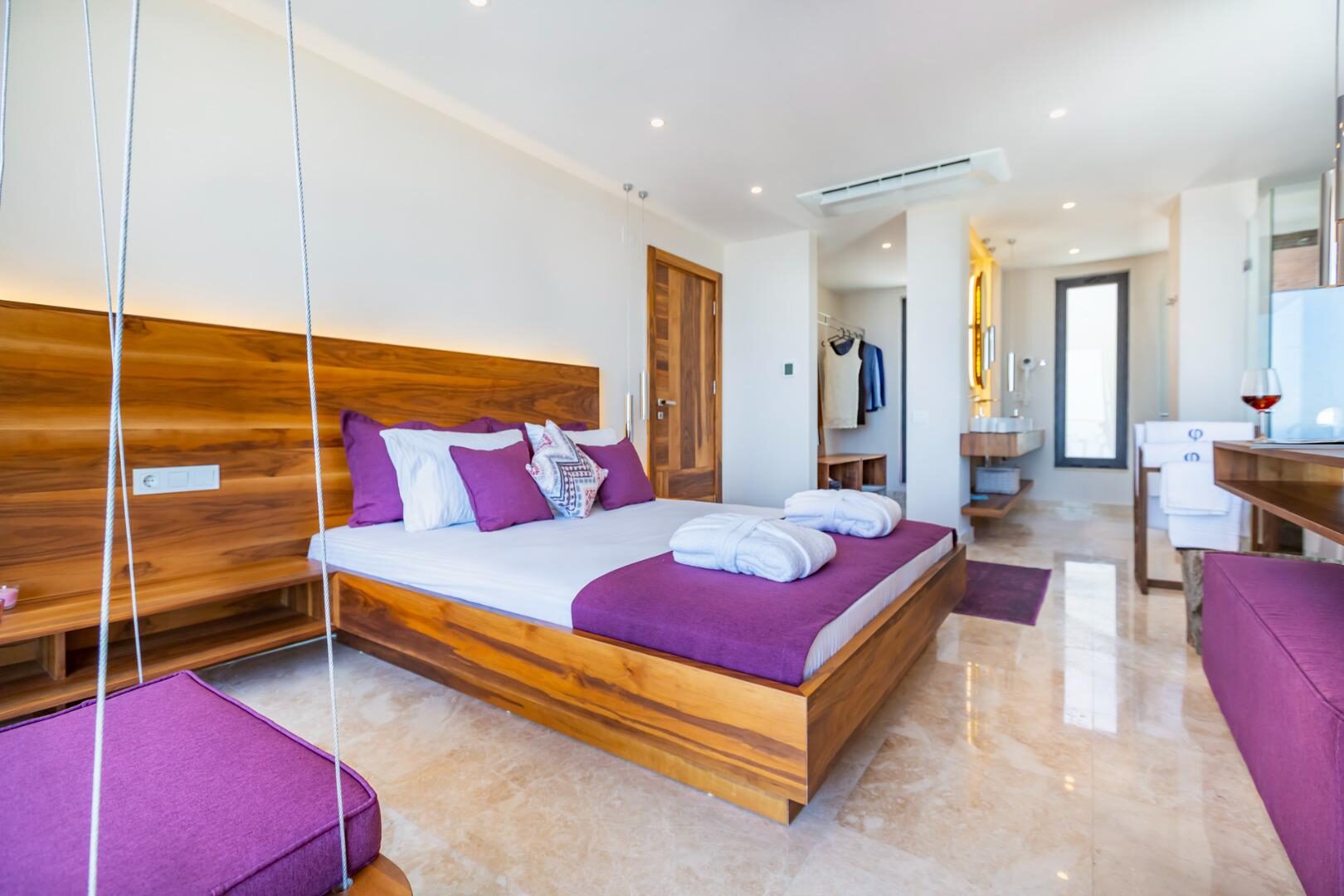 Villa Phi — 36