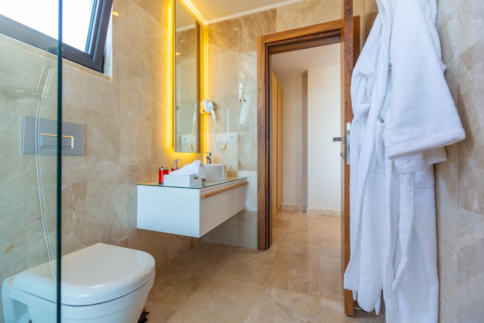 Villa Phi — 106