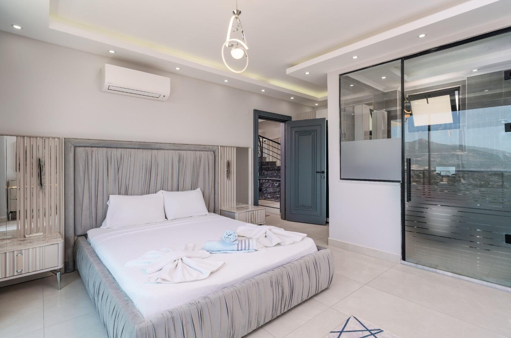Villa Cassa — 40