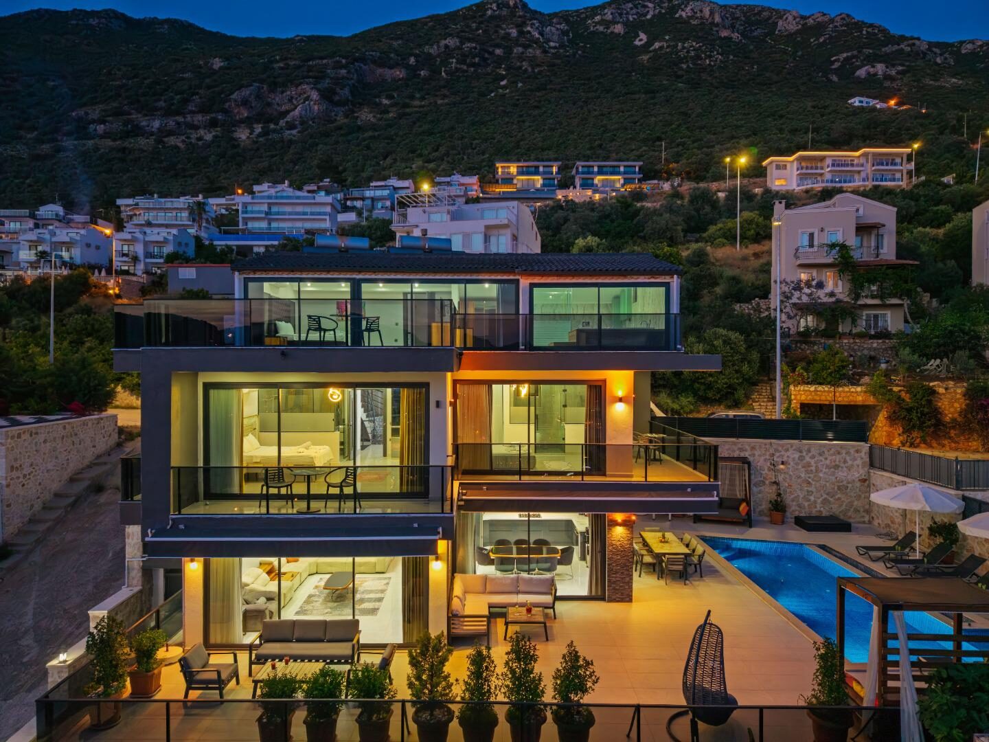 Villa Cassa — 85