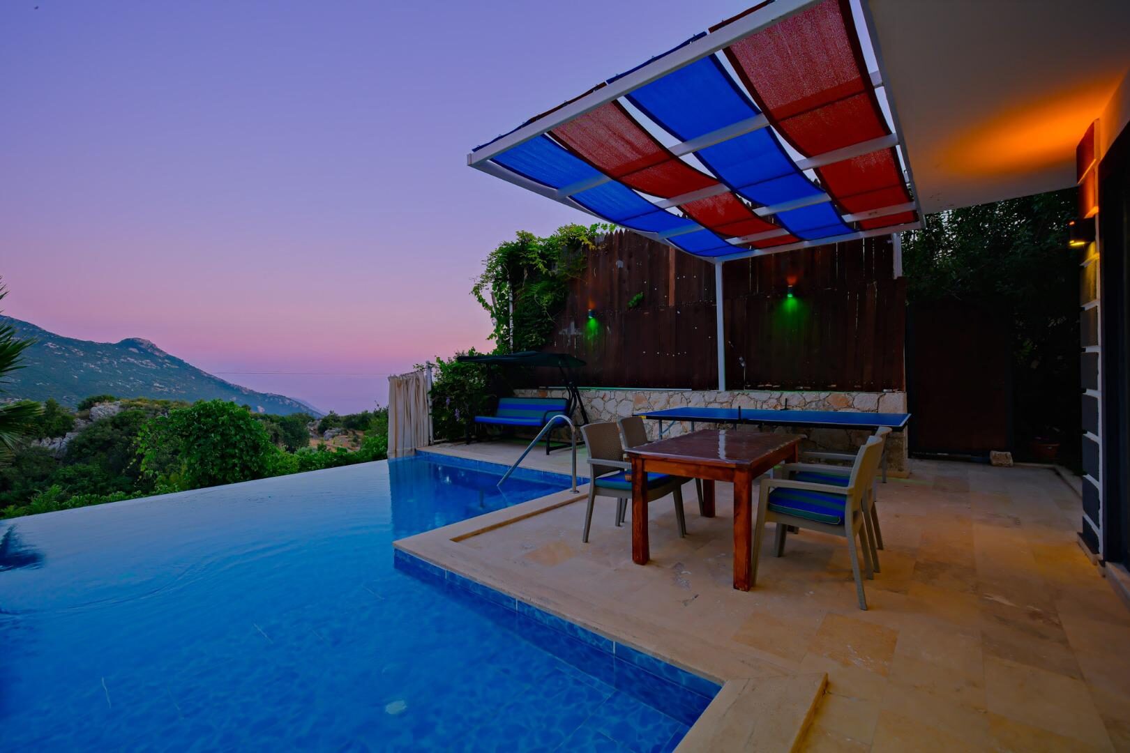 Villa Tepes — 15