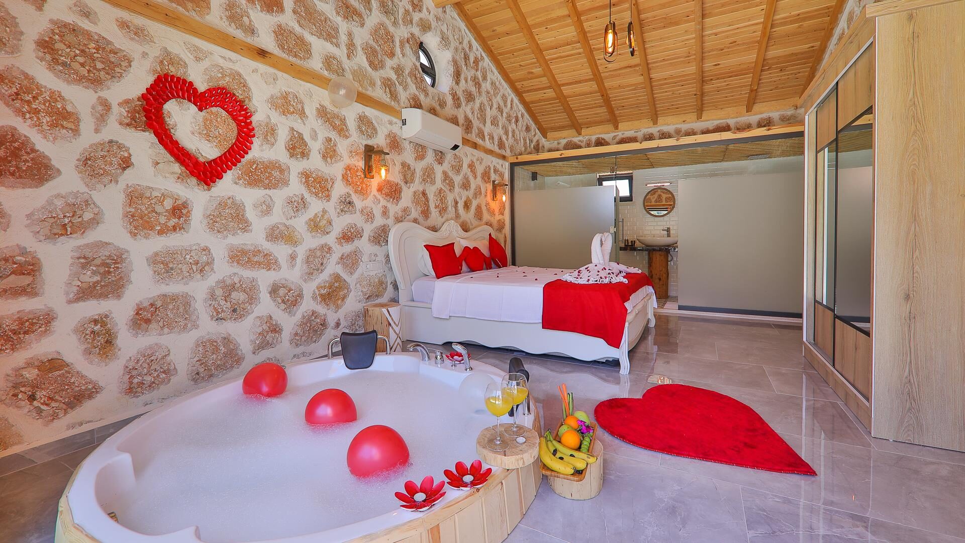 Villa Happiness — 38
