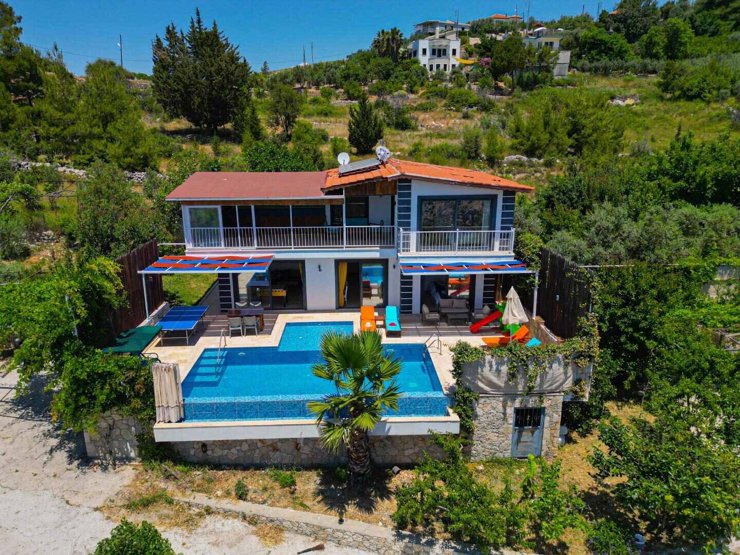 Villa Tepes — 77