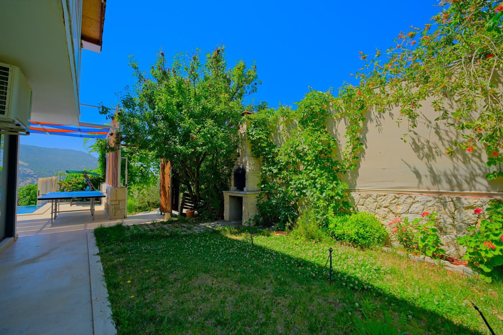 Villa Tepes — 87