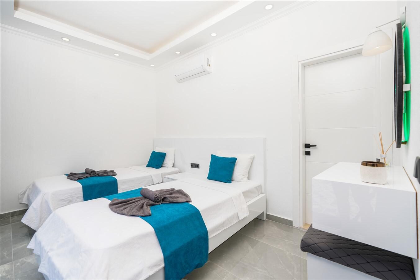 Villa Su Perisi — 51