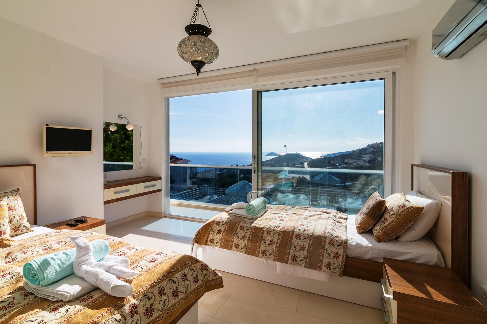 Villa Maribel — 10