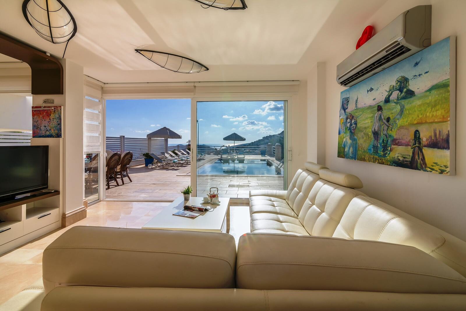 Villa Maribel — 24