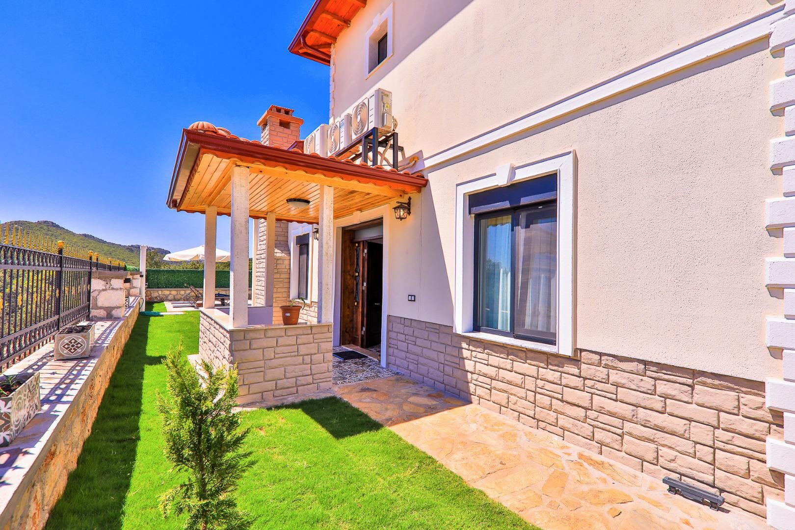 Villa Serenita — 28