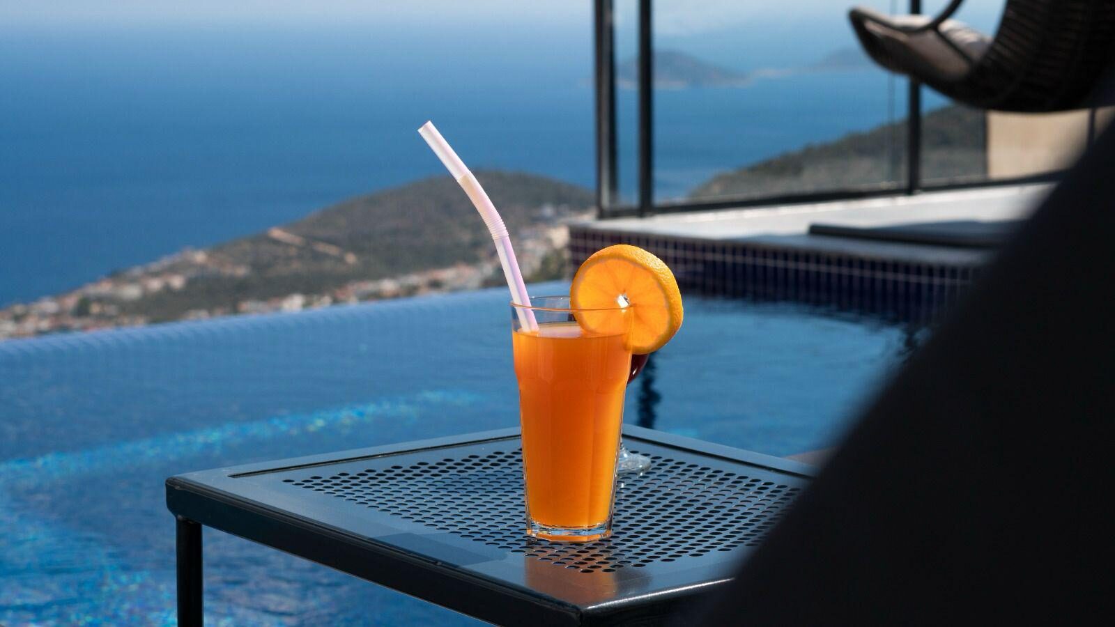 Villa Elif Akbel — 16