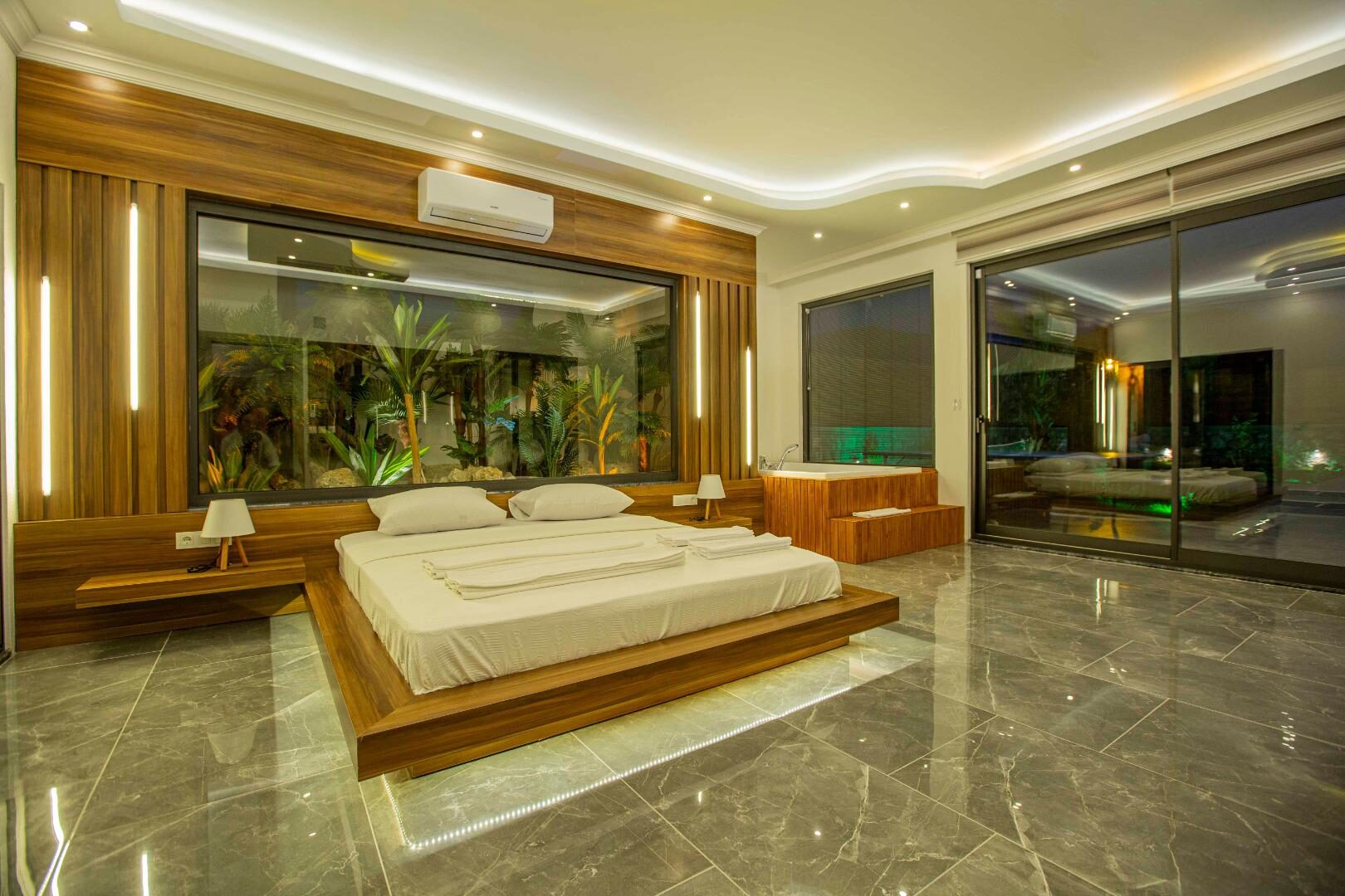 Villa Bahamas — 16