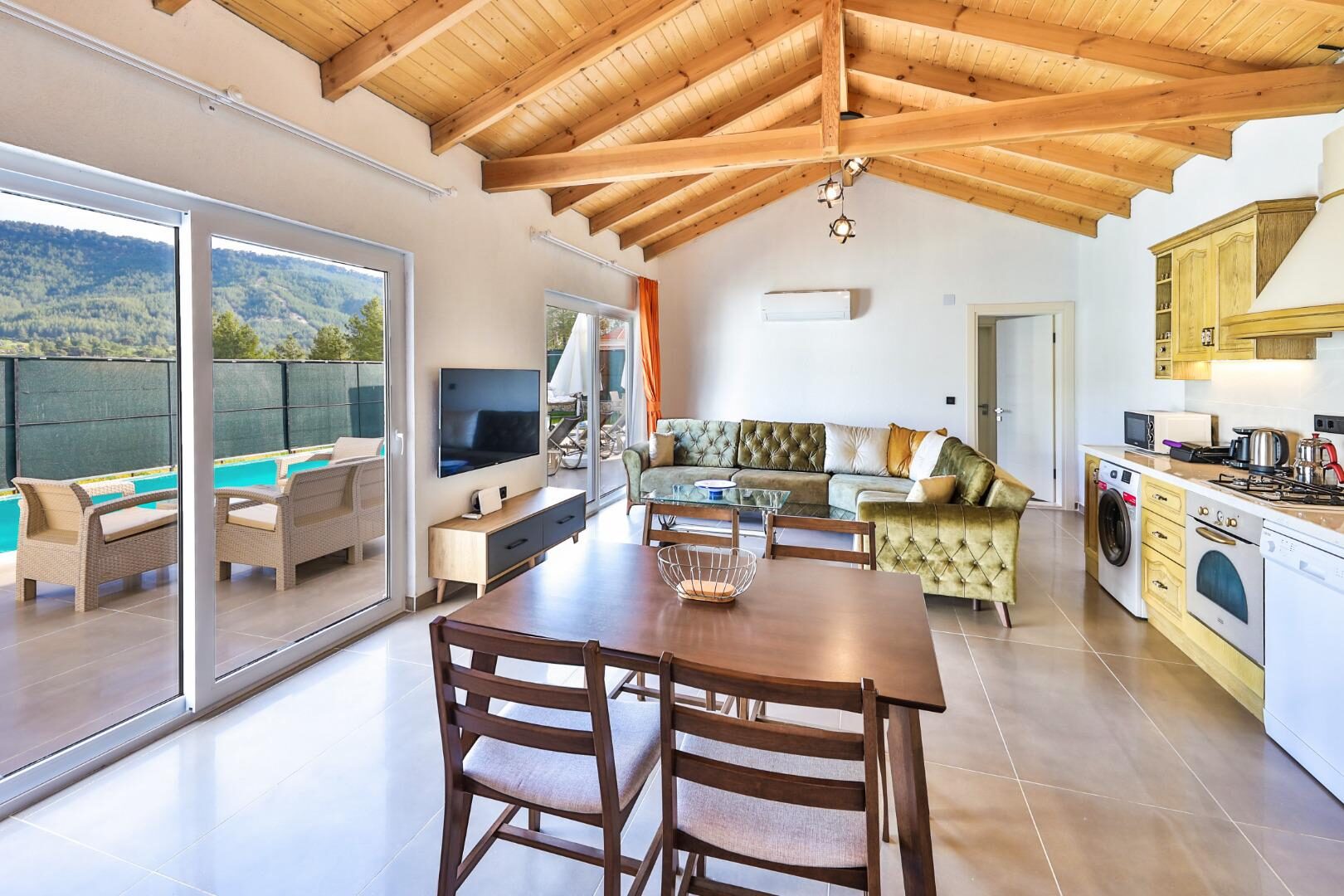 Villa Tawny — 20