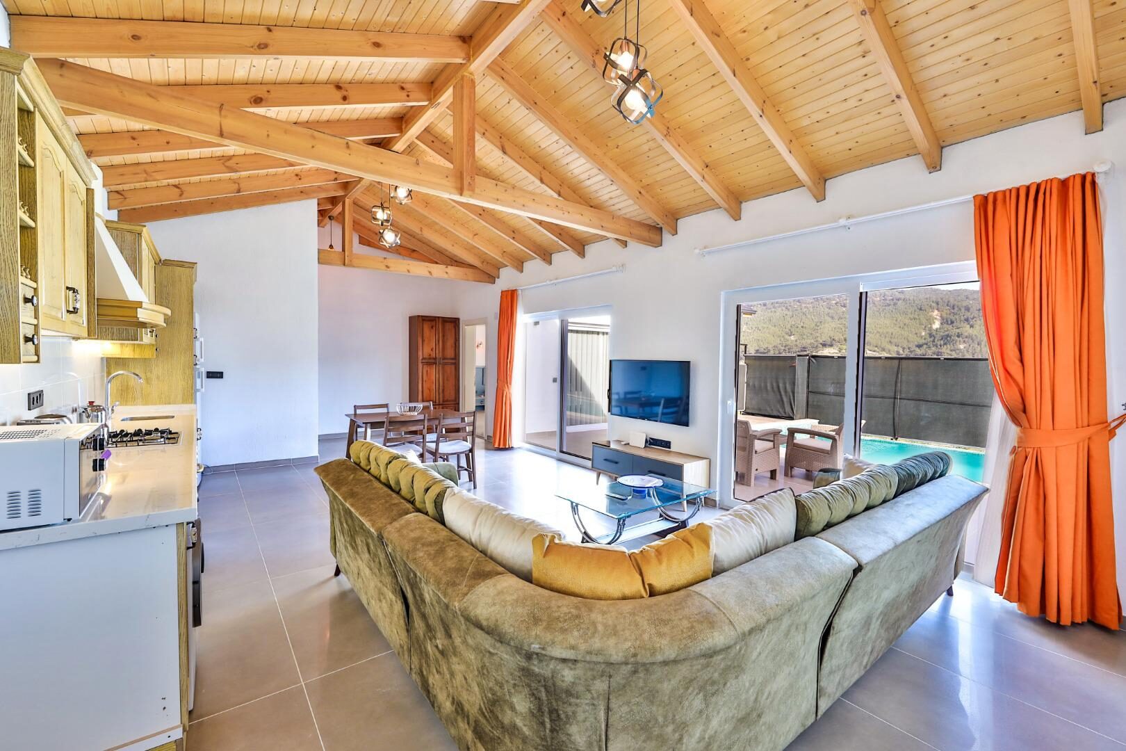 Villa Tawny — 21