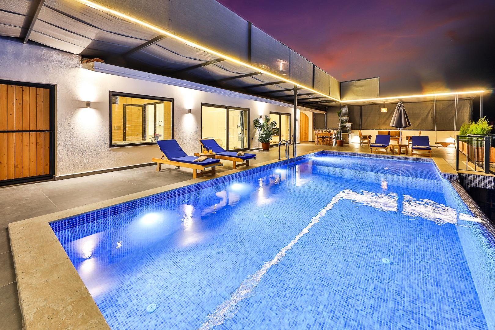 Villa Summery