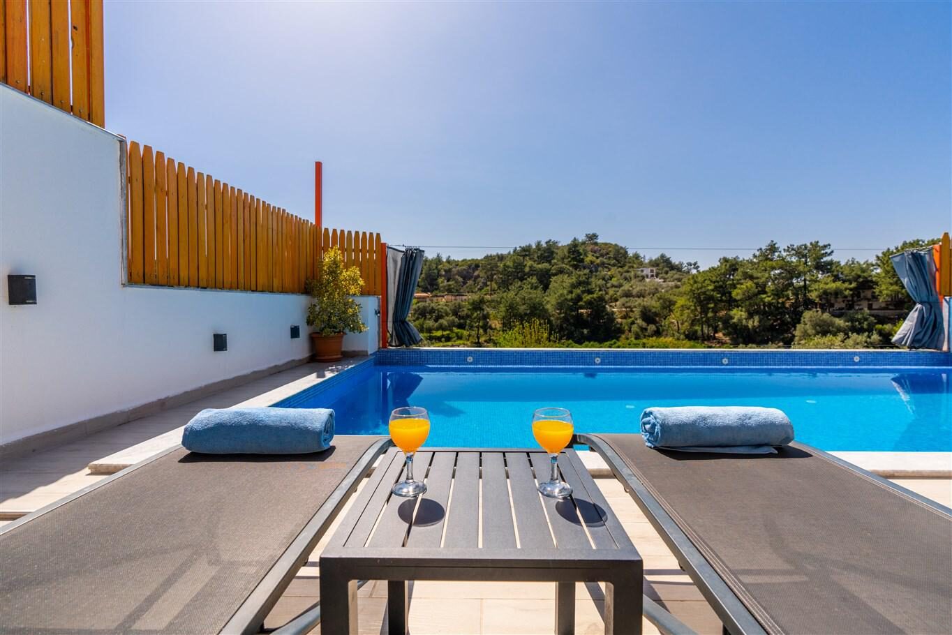Villa Amber Uno — 11