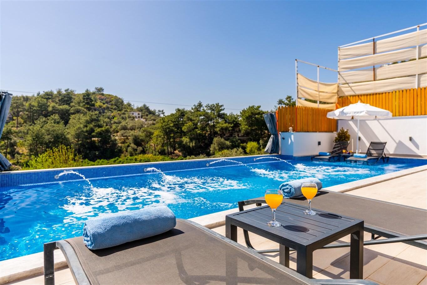 Villa Amber Uno — 13