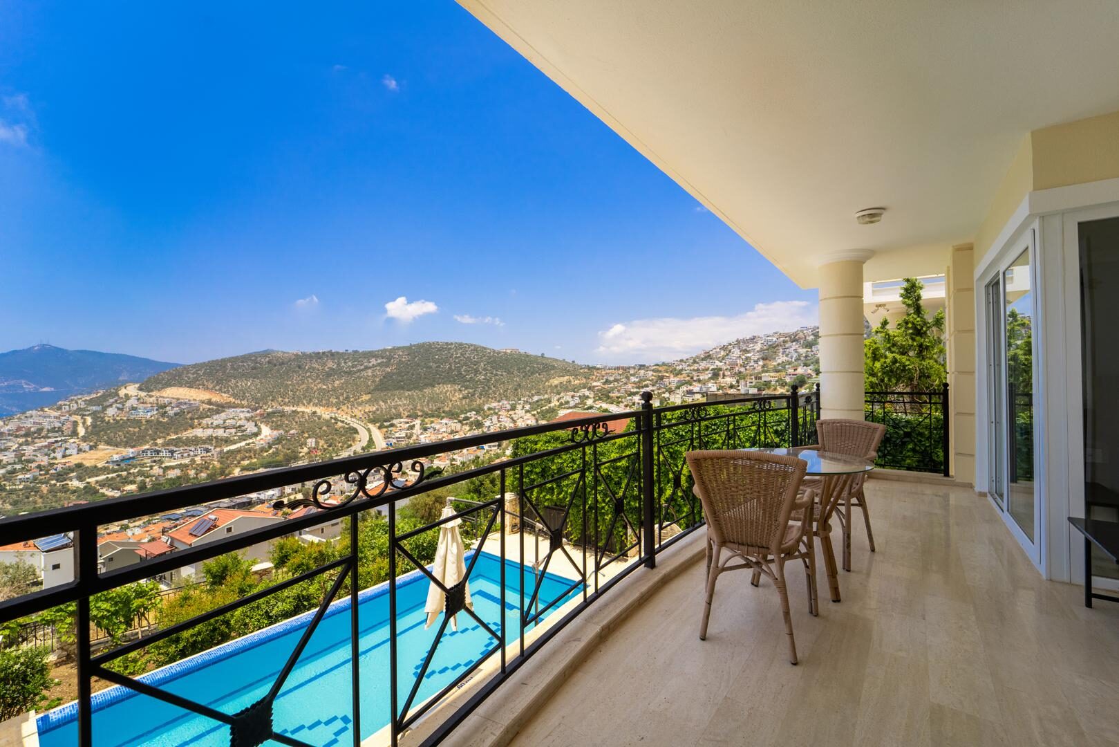 Villa Baynur — 19