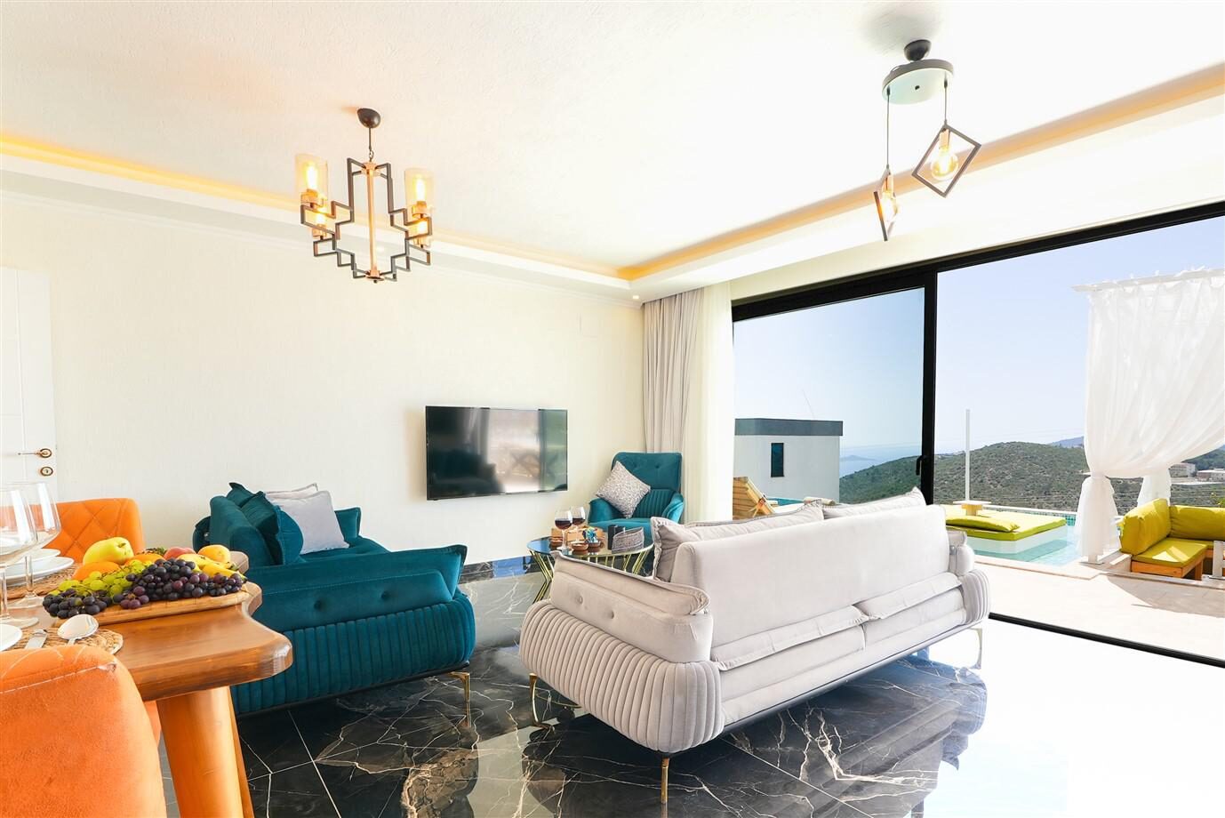 Villa Hills Münih — 24