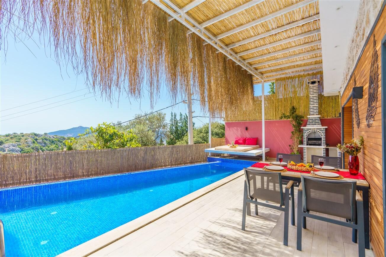 Villa Mira Queen — 6