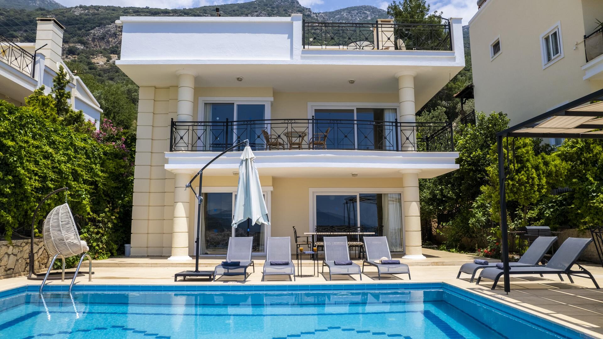 Villa Baynur — 30