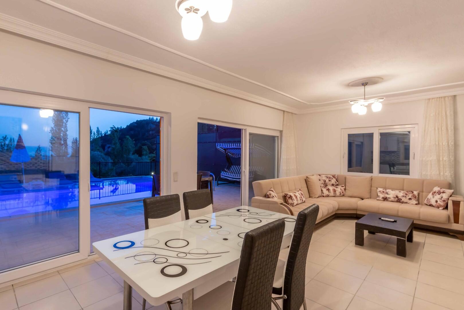Villa Heves — 53
